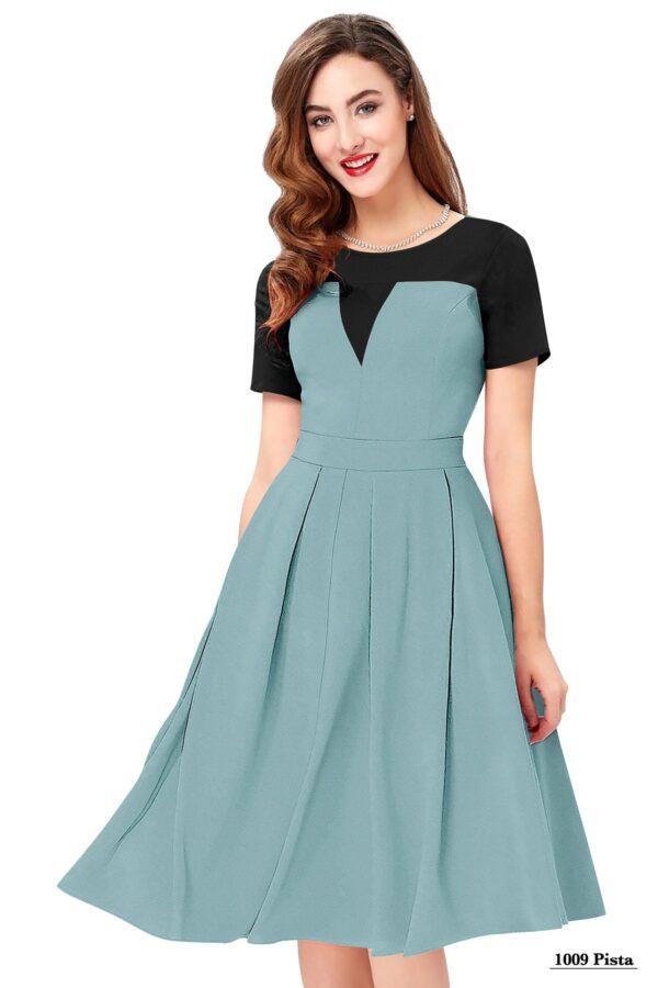 Fit & Flair Pista Cap Sleeve Dress